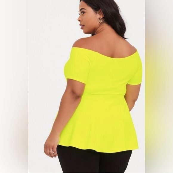 TORRID Scuba Off-Shoulder V Bar Peplum Top Neon Yellow Size 14/16 NWT - Picture 4 of 12